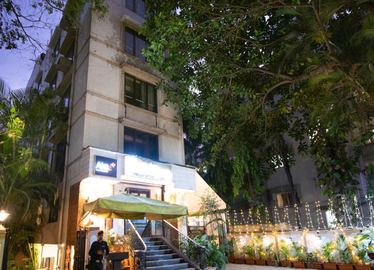 ホテル Octave Bund Garden プネ エクステリア 写真
